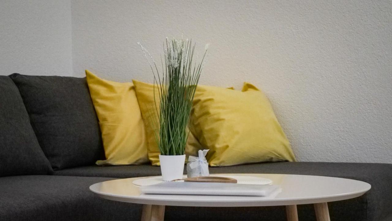 Peaceful & Sunny Apartments Трогир Екстериор снимка
