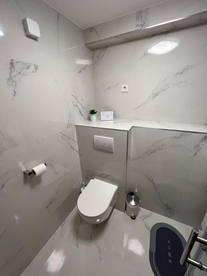 Peaceful & Sunny Apartments Трогир Екстериор снимка